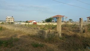 plots for sale in Kiembeni