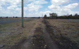 Isinya plots for sale