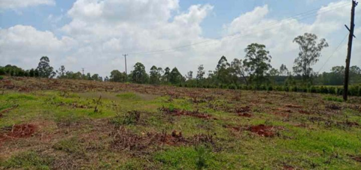 eight and quatre acre land for sale in ruiru north of tatu city c47ue